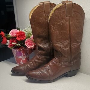 Vintage JUSTIN Cowboy Boots (sz 9)